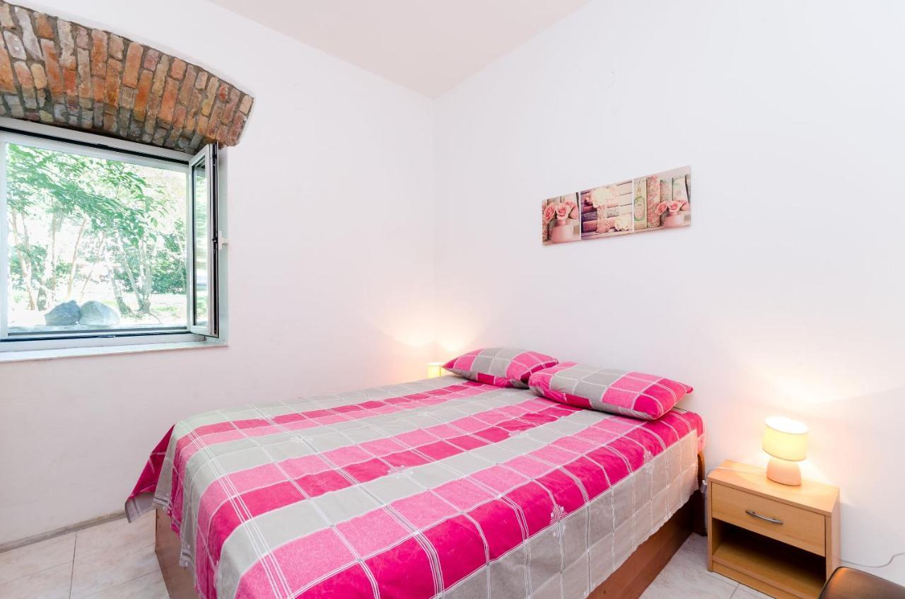 Apartments Massimo Ровінь Екстер'єр фото