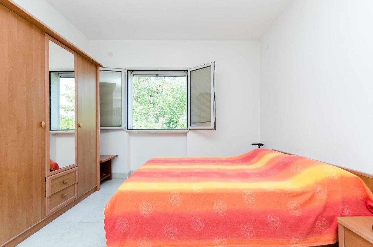 Apartments Massimo Ровінь Екстер'єр фото