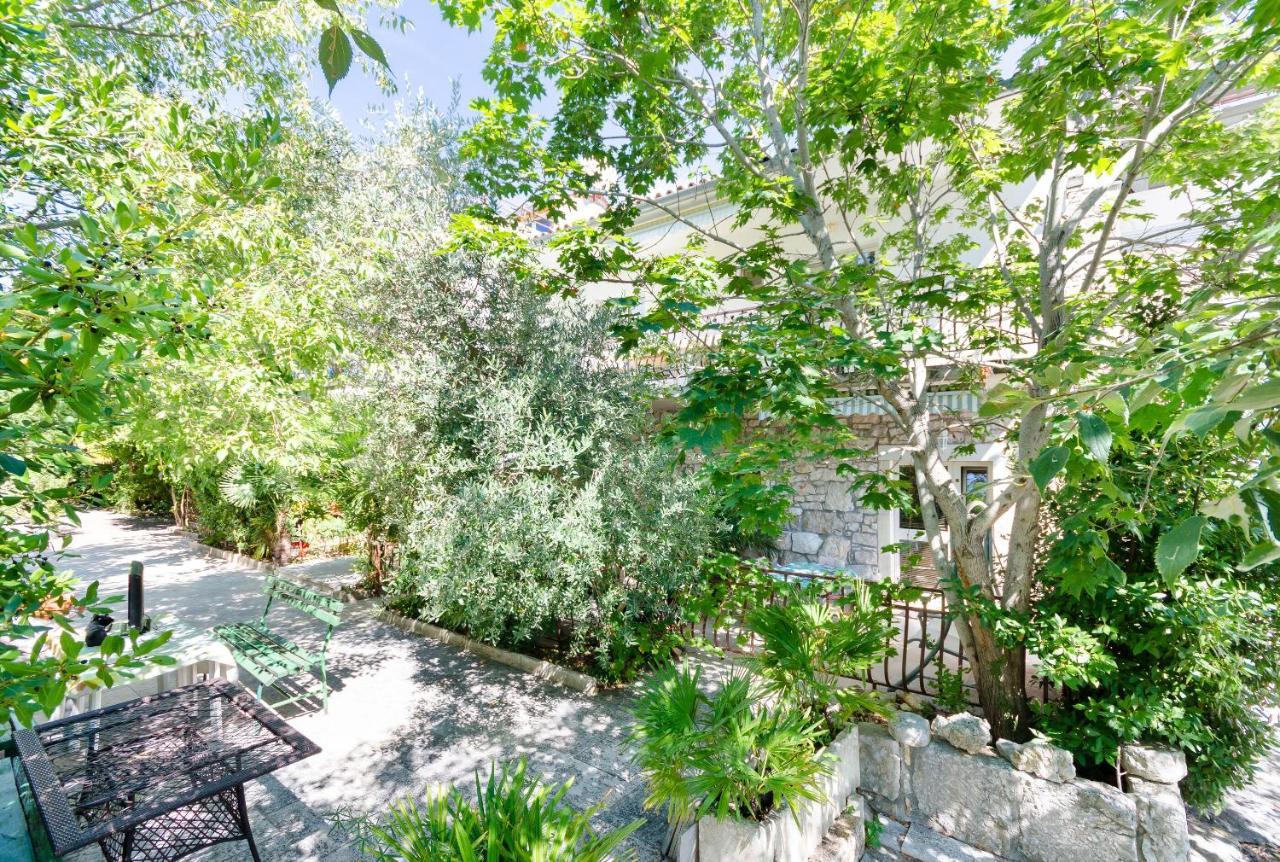 Apartments Massimo Ровінь Екстер'єр фото