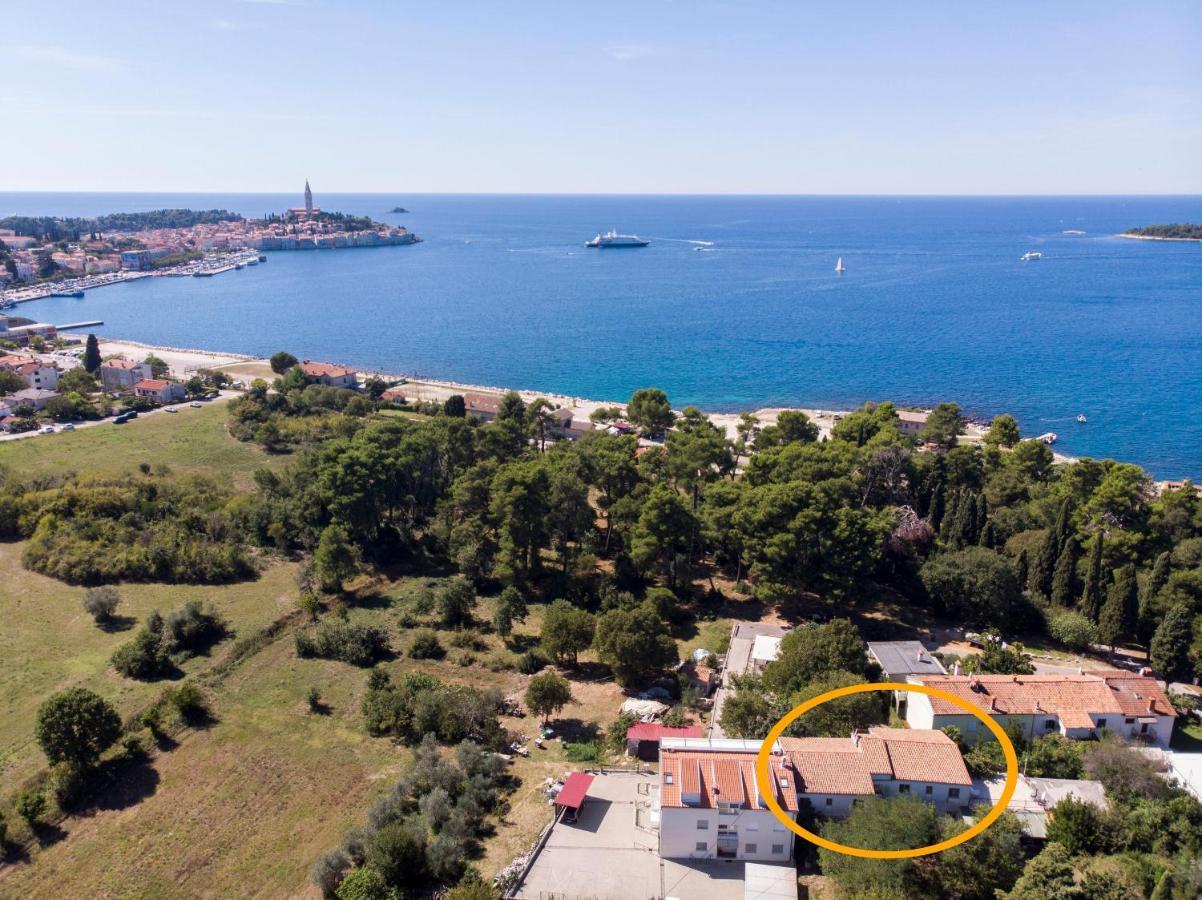 Apartments Massimo Ровінь Екстер'єр фото